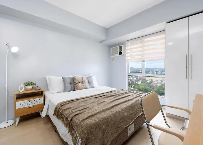 Apartment Furnished In It Park With Wifi, Netflix And Pool Access Cebu