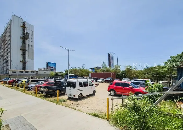 Furnished In It Park With Wifi, Netflix And Pool Access