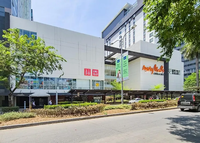 Apartment Furnished In It Park With Wifi, Netflix And Pool Access *
